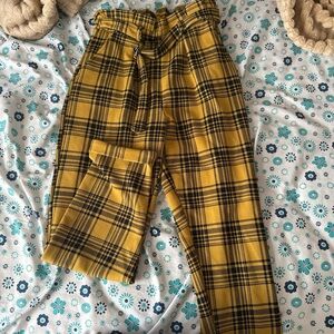 No Boundaries Yellow and Black Plaid Pants